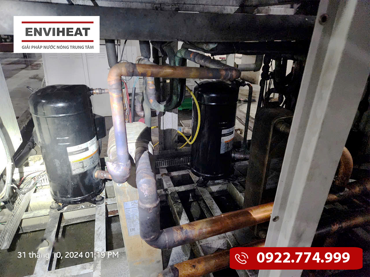 Sửa chữa bơm nhiệt bị lỗi bo mạch điều khiển trung tâm