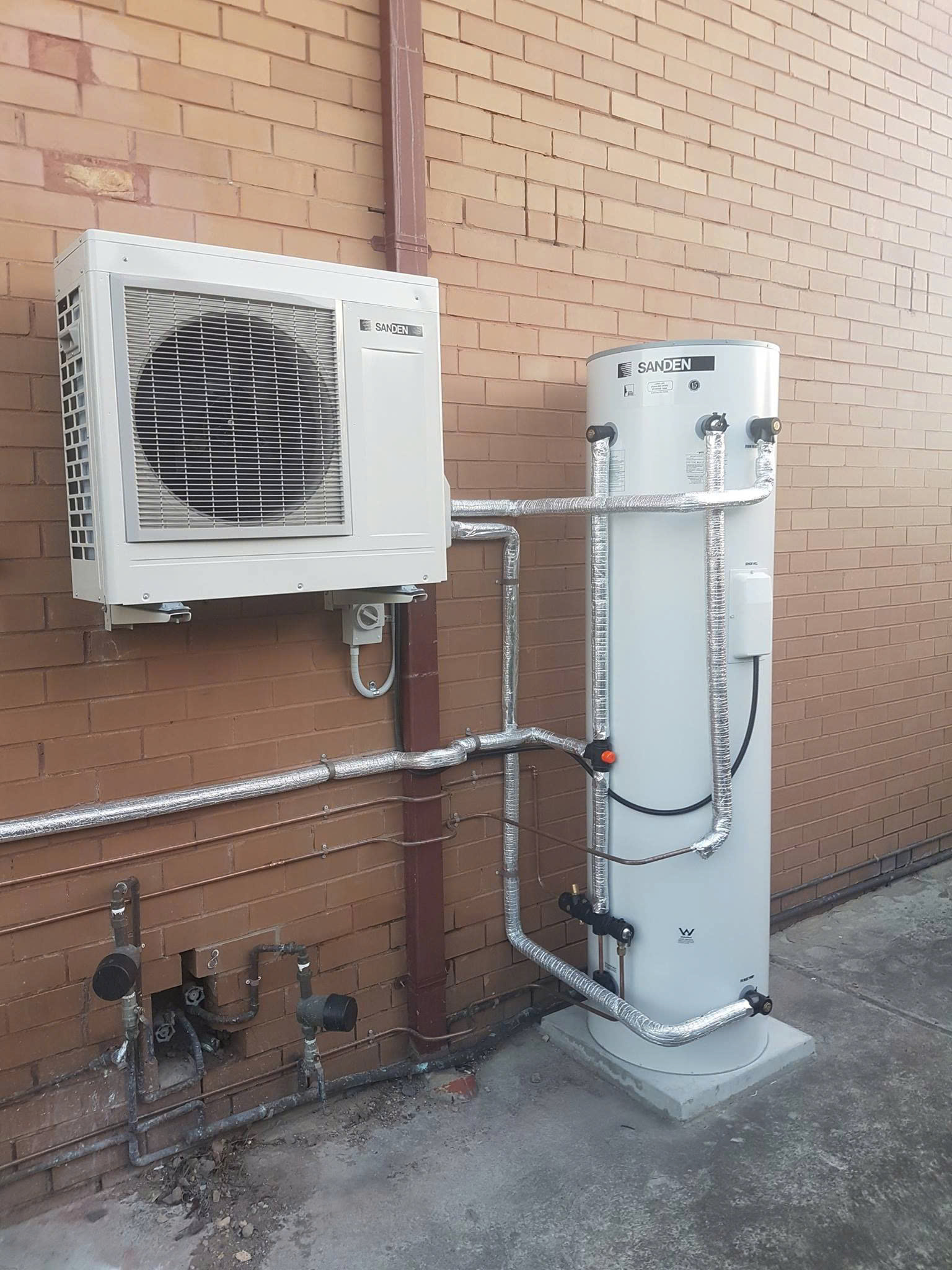 Heat pump bơm nhiệt Sanden - Giải pháp tiết kiệm năng lượng cho gia đình Việt Nam
